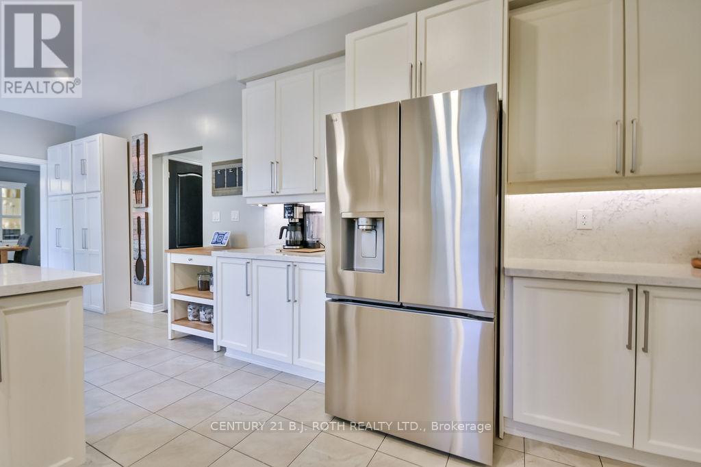 63 The Queensway, Barrie, Ontario  L4M 7J3 - Photo 19 - S12725428