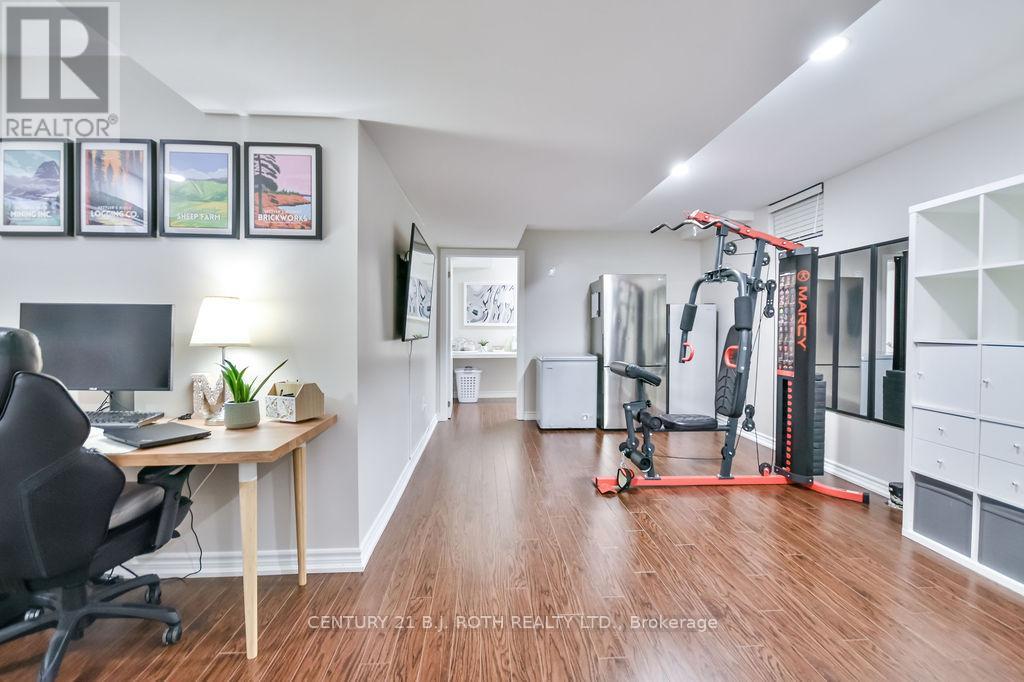 63 The Queensway, Barrie, Ontario  L4M 7J3 - Photo 35 - S12725428