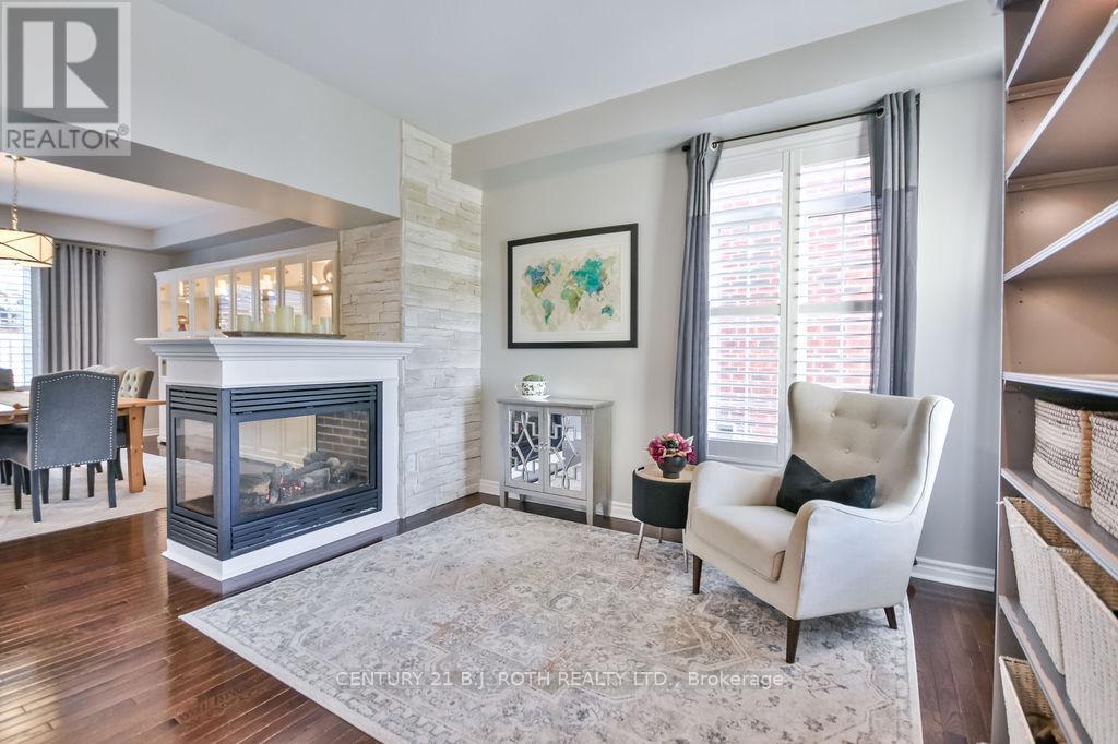 63 The Queensway, Barrie, Ontario  L4M 7J3 - Photo 5 - S12725428