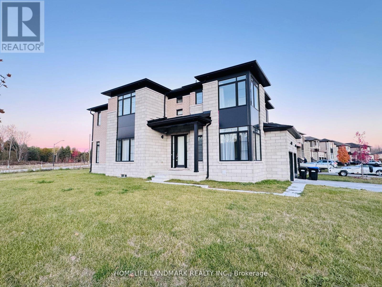 Main - 1 Tran Street, Wasaga Beach, Ontario  L9Z 0M9 - Photo 2 - S12725434