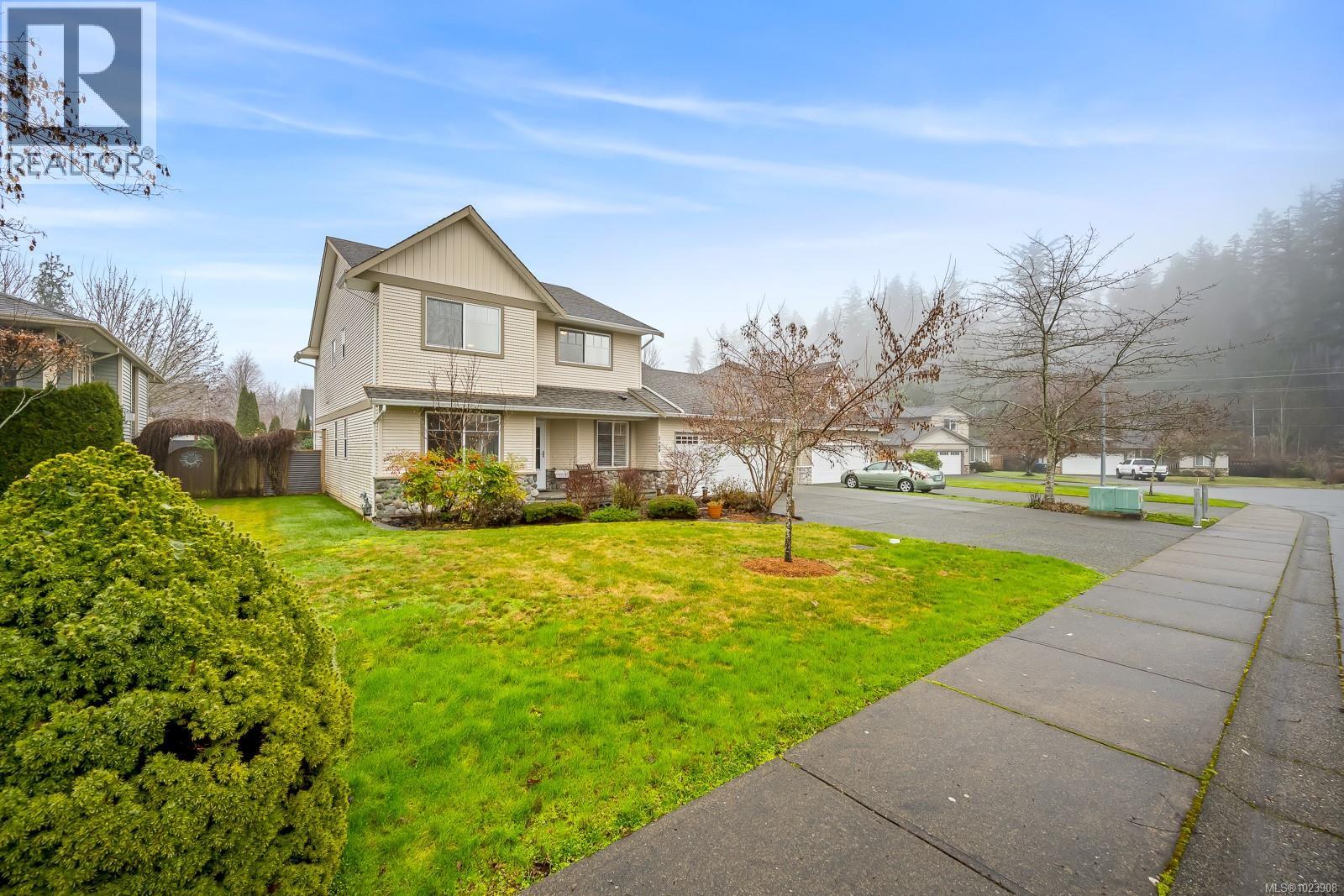 2480 Kinross Pl, Courtenay, British Columbia  V9N 1Y2 - Photo 11 - 1023908