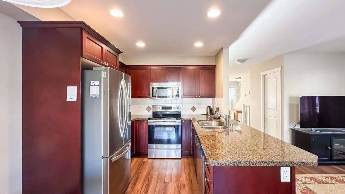 38 6568 193b Street, Surrey, British Columbia  V4N 5S2 - Photo 9 - R3082033