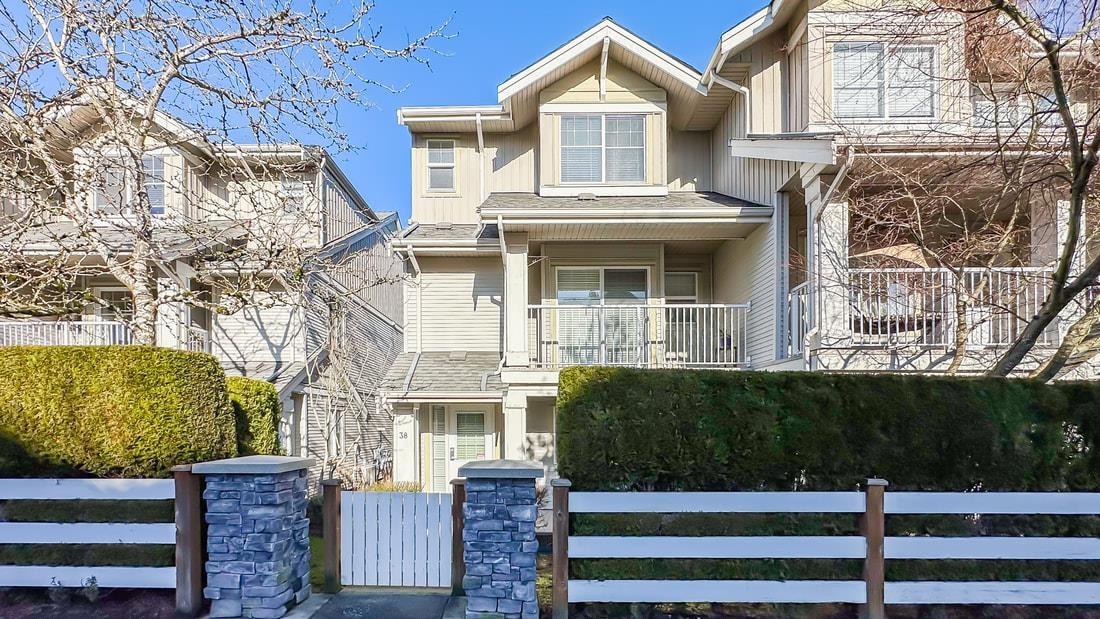 38 6568 193B STREET, Surrey, British Columbia
