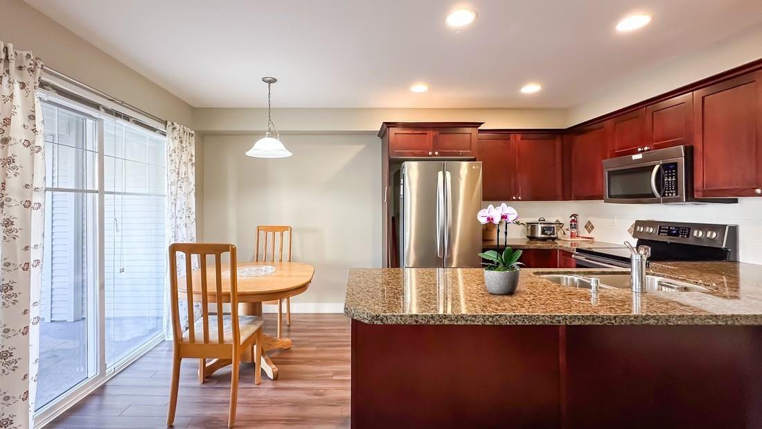 38 6568 193b Street, Surrey, British Columbia  V4N 5S2 - Photo 6 - R3082033