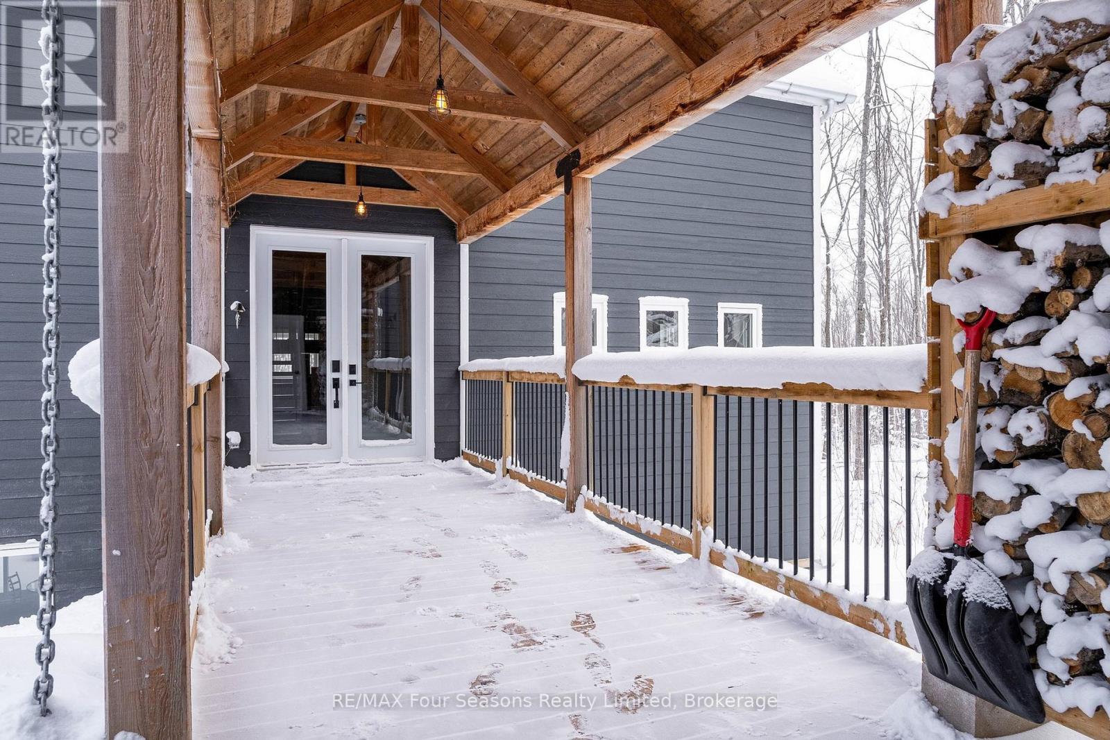 589108 Grey Road 19, Blue Mountains, Ontario  N0H 2E0 - Photo 3 - X12443335