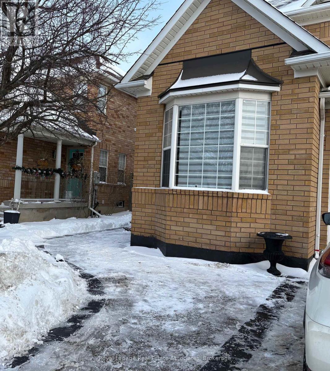 1546 Harwood Drive, Milton, Ontario  L9T 5K3 - Photo 1 - W12725296