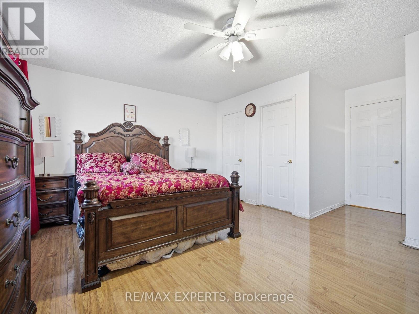 70 Twin Pines Crescent, Brampton, Ontario  L7A 1M8 - Photo 23 - W12725342