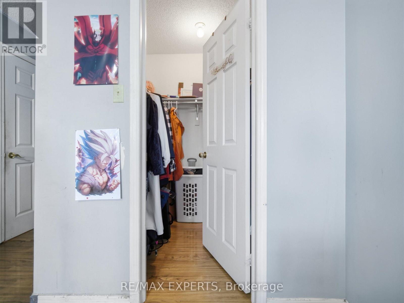 70 Twin Pines Crescent, Brampton, Ontario  L7A 1M8 - Photo 32 - W12725342