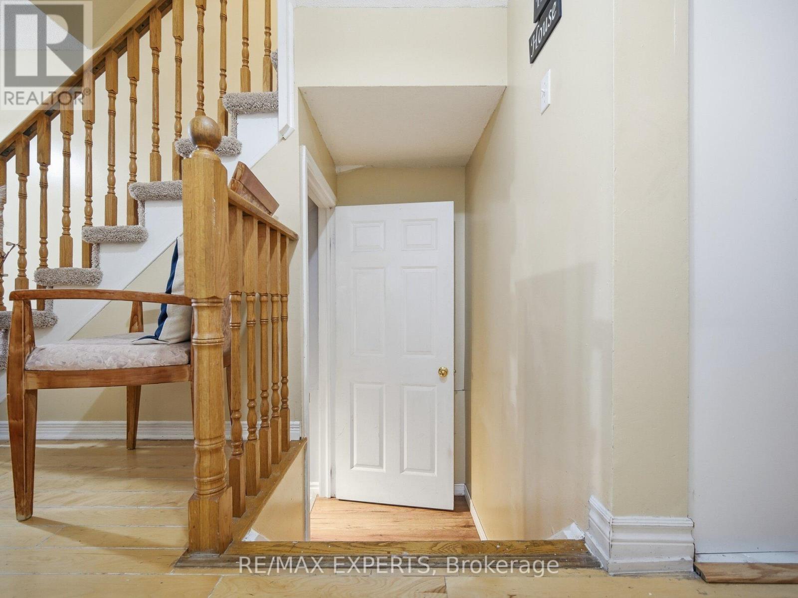 70 Twin Pines Crescent, Brampton, Ontario  L7A 1M8 - Photo 34 - W12725342