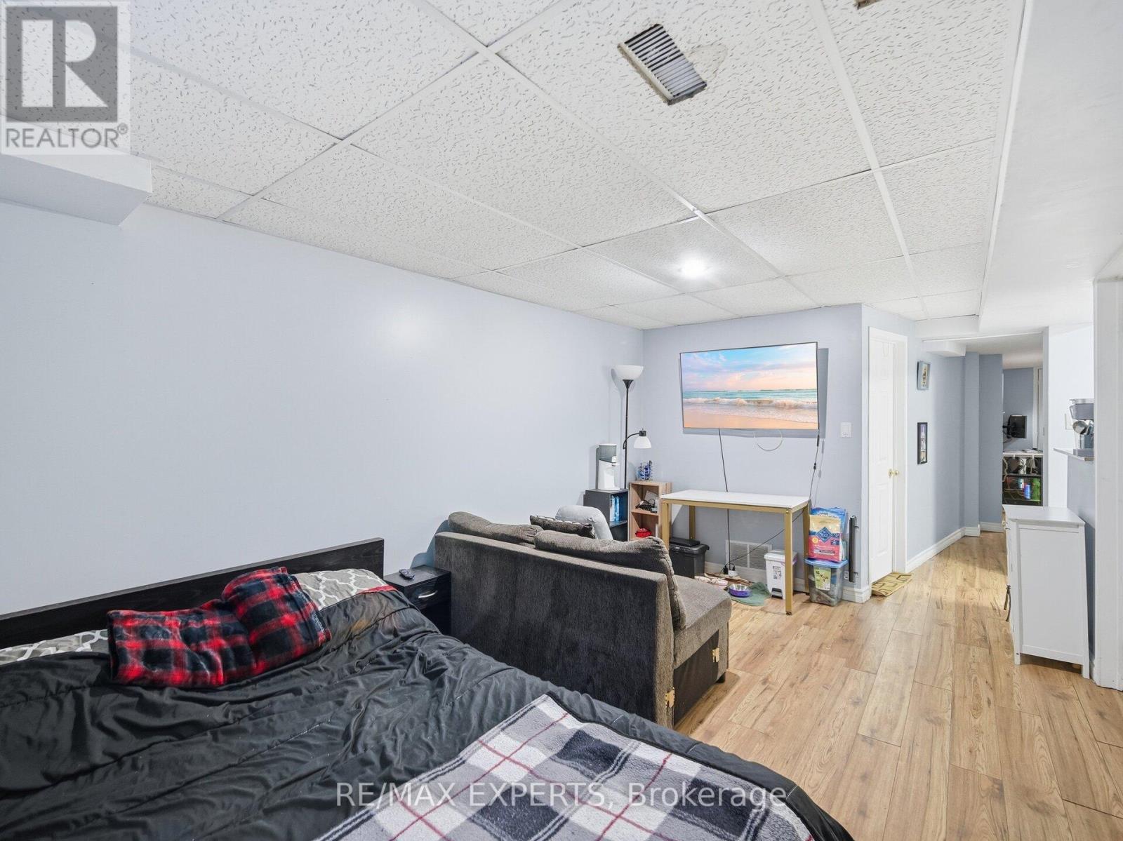 70 Twin Pines Crescent, Brampton, Ontario  L7A 1M8 - Photo 43 - W12725342