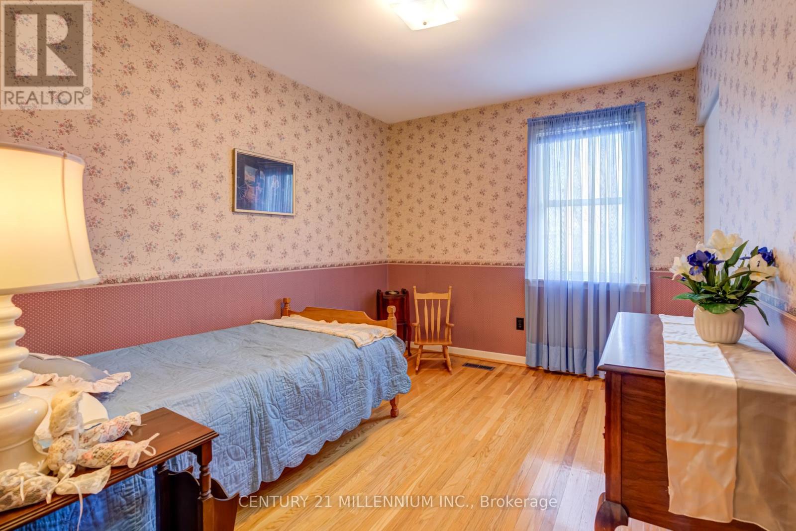 2 Durham Crescent, Brampton, Ontario  L6T 2X6 - Photo 28 - W12725370