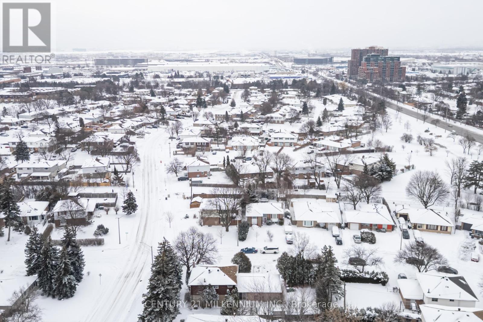 2 Durham Crescent, Brampton, Ontario  L6T 2X6 - Photo 44 - W12725370