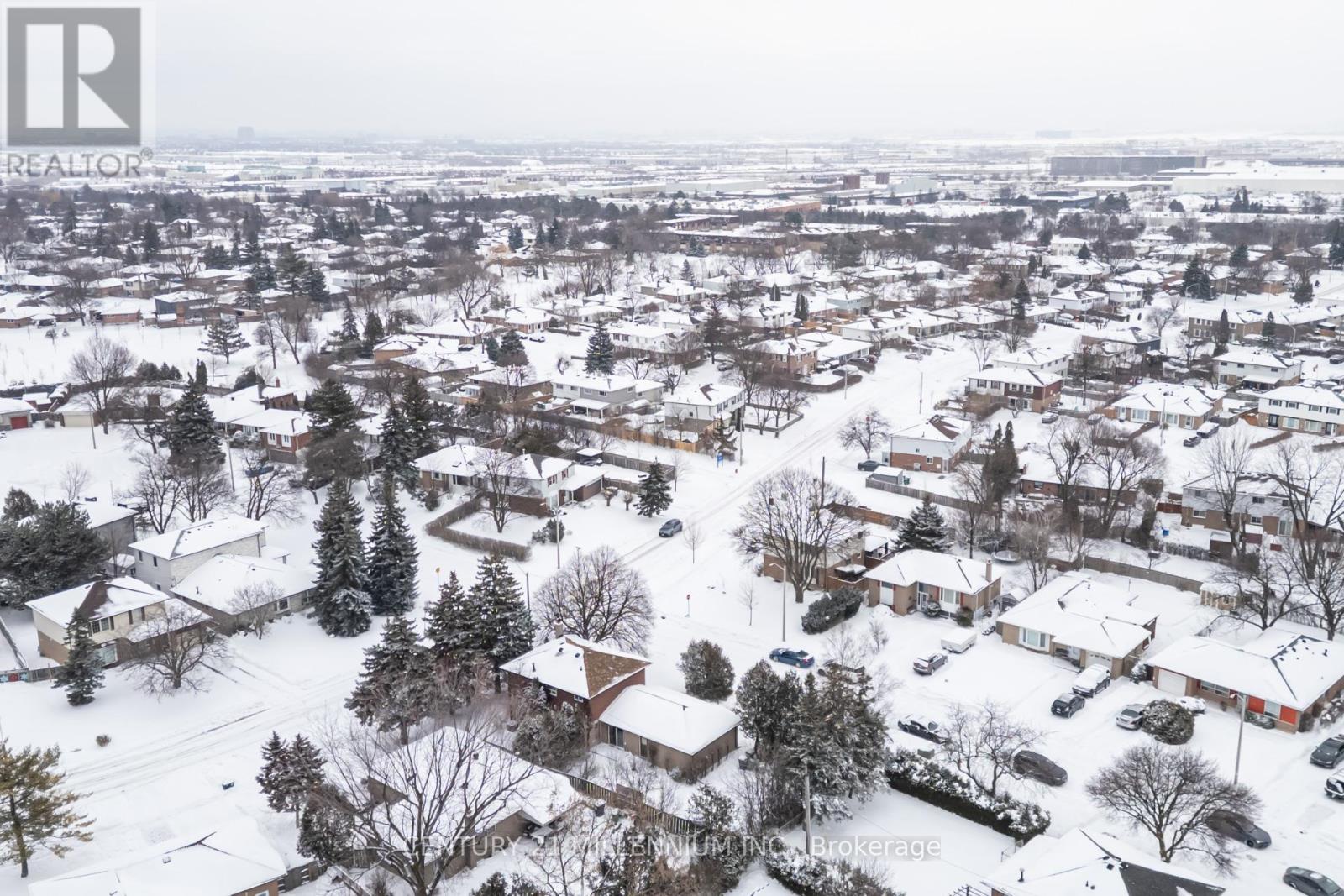 2 Durham Crescent, Brampton, Ontario  L6T 2X6 - Photo 45 - W12725370