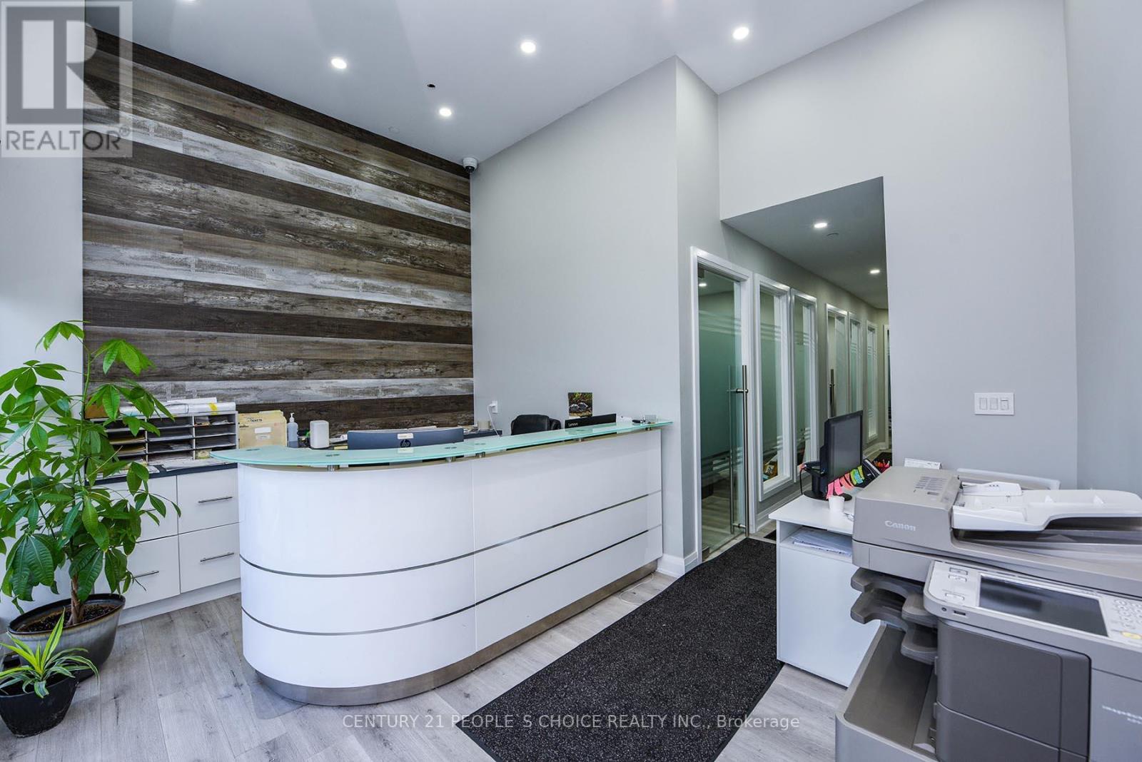 18 - 7956 Torbram Road, Brampton, Ontario  L6T 5A2 - Photo 5 - W12725396