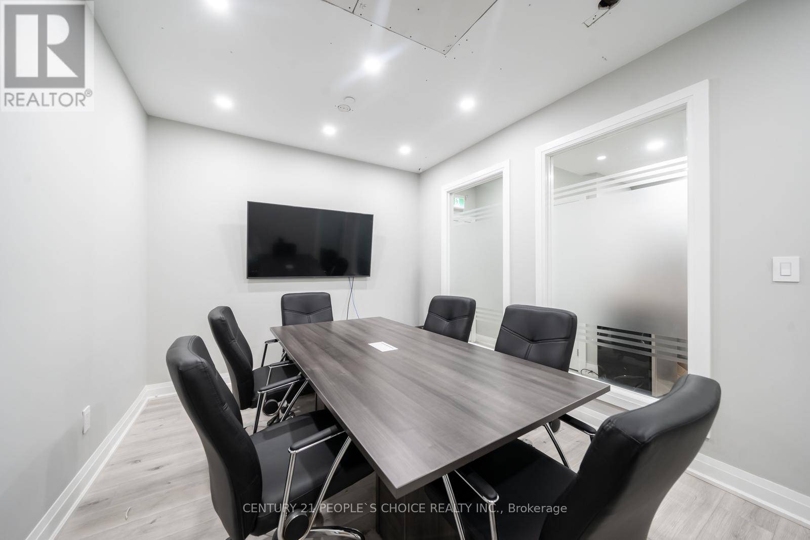 18 - 7956 Torbram Road, Brampton, Ontario  L6T 5A2 - Photo 8 - W12725396