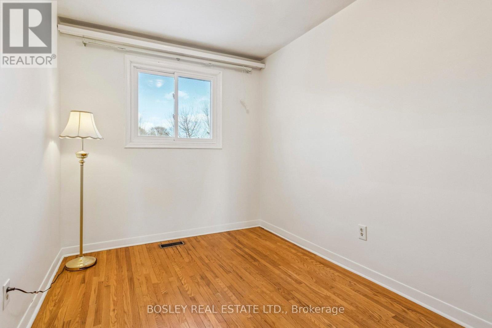 11 Forty First Street, Toronto, Ontario  M8W 3N4 - Photo 11 - W12725448