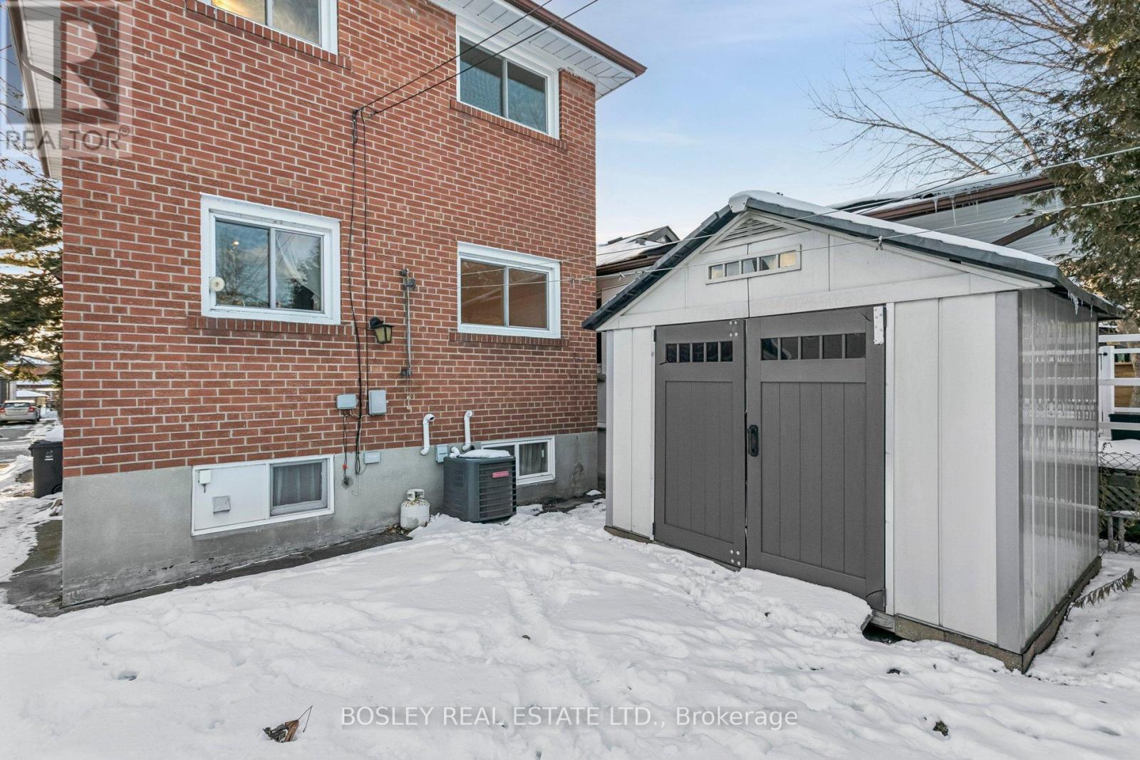 11 Forty First Street, Toronto, Ontario  M8W 3N4 - Photo 18 - W12725448