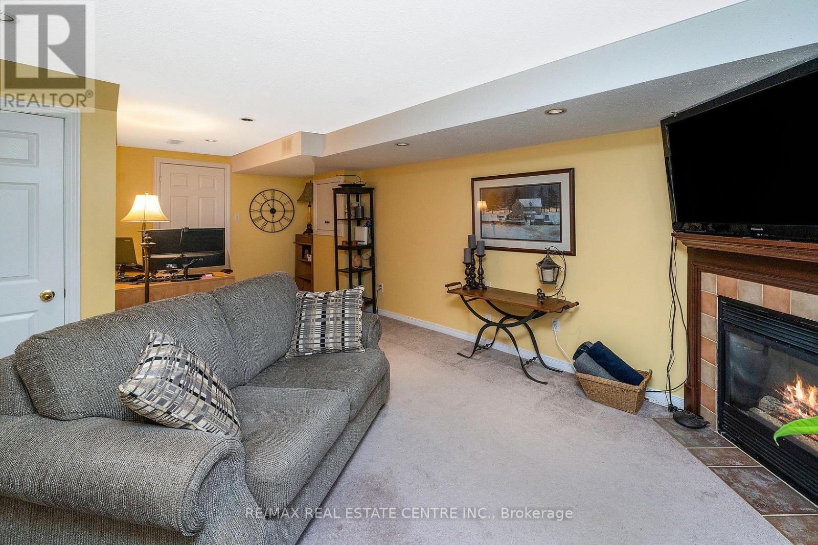 3 - 76 River Drive, Halton Hills, Ontario  L7G 2J2 - Photo 23 - W12725450