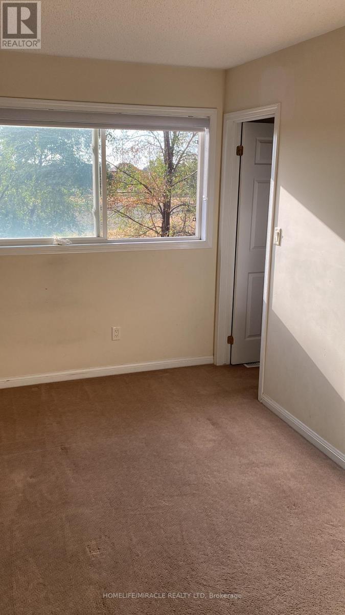 72 Coachlight Crescent, Brampton, Ontario  L6P 2Y8 - Photo 10 - W12725462