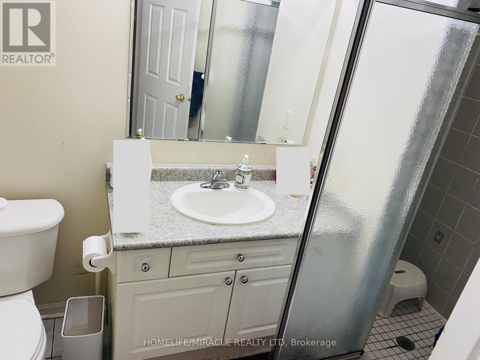 72 Coachlight Crescent, Brampton, Ontario  L6P 2Y8 - Photo 12 - W12725462