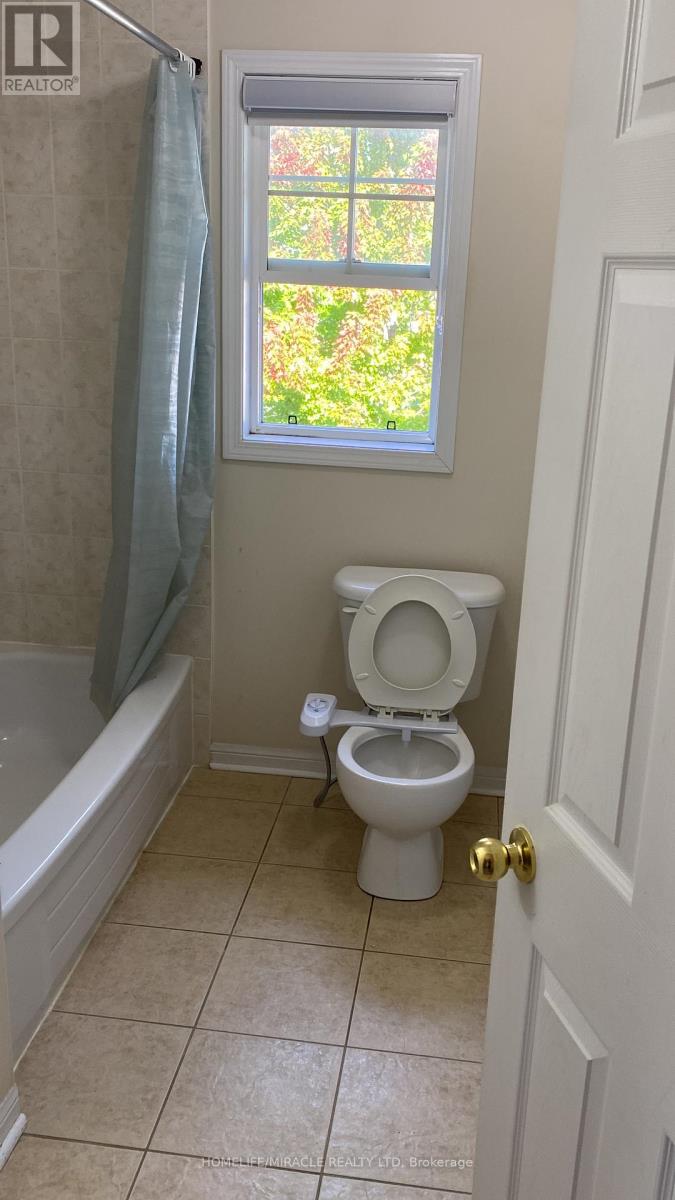 72 Coachlight Crescent, Brampton, Ontario  L6P 2Y8 - Photo 17 - W12725462