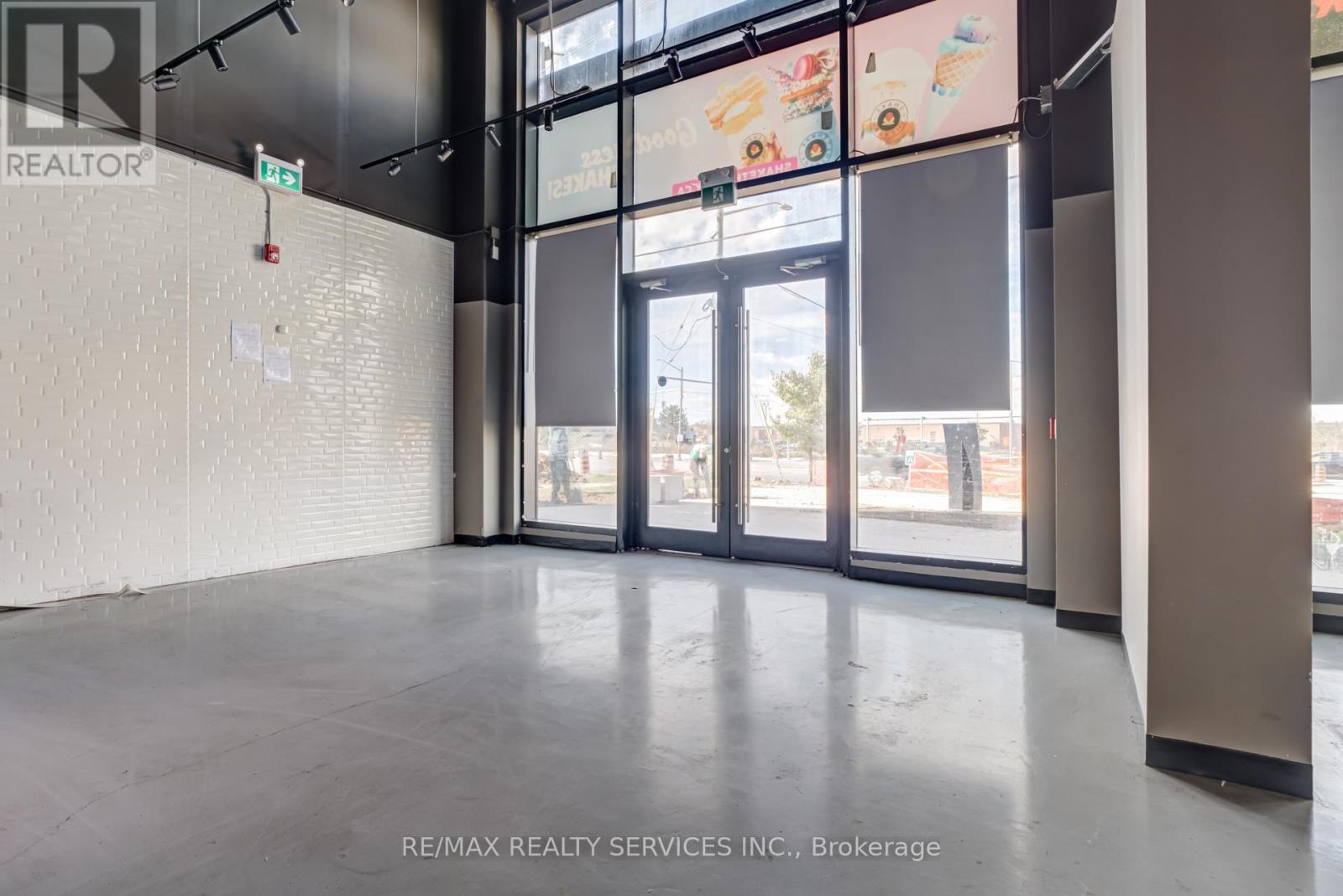 3 & 4 - 5220 Dundas Street, Burlington, Ontario  L7L 0J4 - Photo 36 - W12725464