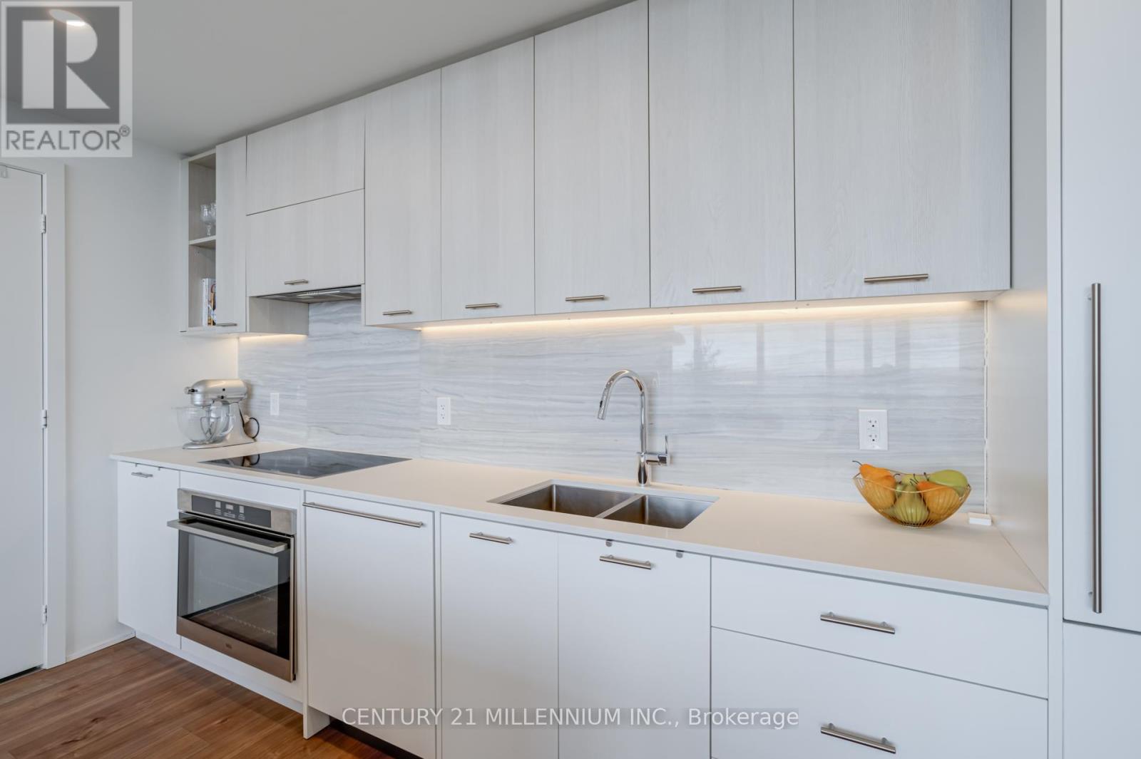 801 - 180 Veterans Drive, Brampton, Ontario  L7A 5G7 - Photo 13 - W12725484