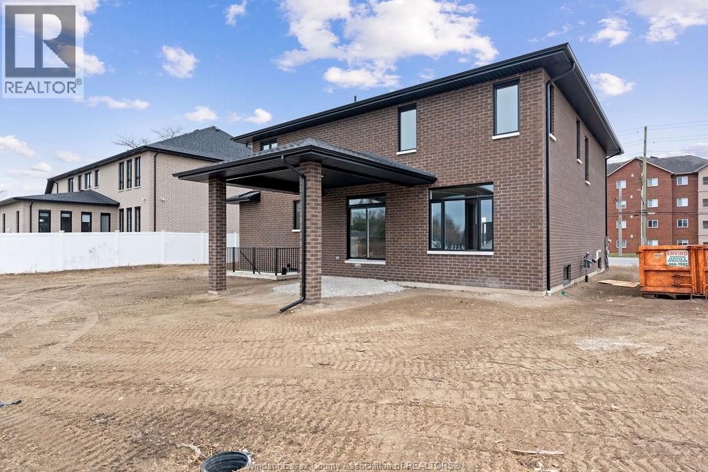 4615 Huron Church Line Road, Lasalle, Ontario N9H 1H3 - Photo 2 - 26001831