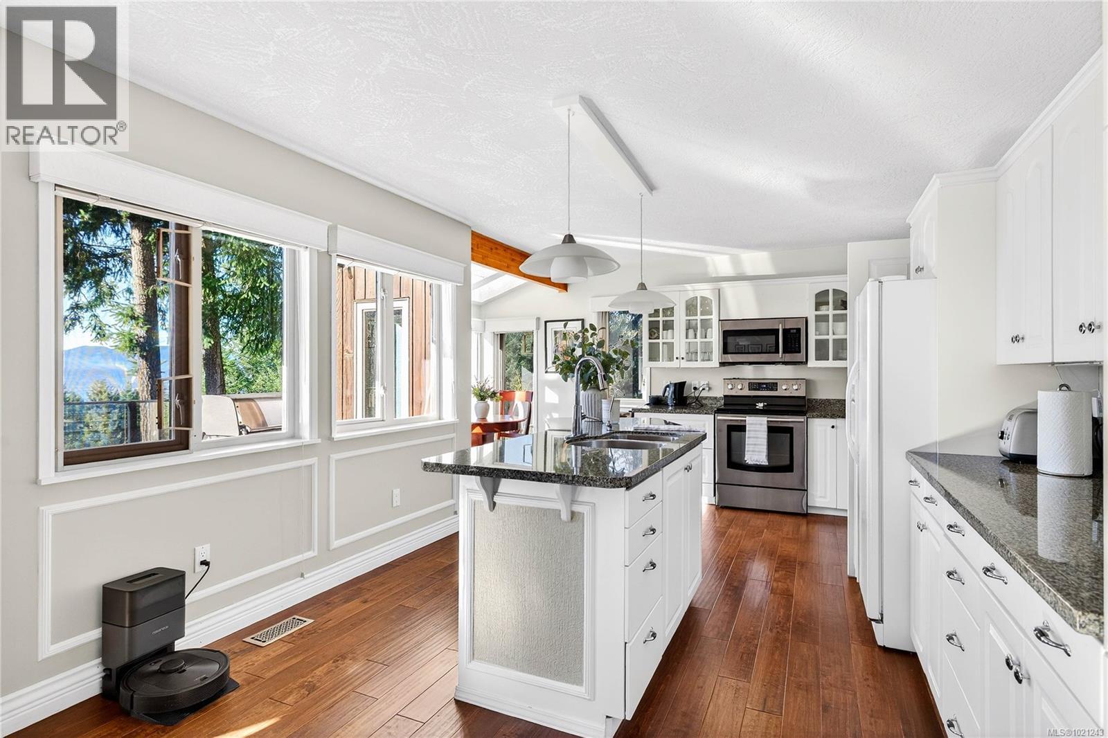 141 Murrelet Pl, Salt Spring, British Columbia  V8K 1G9 - Photo 9 - 1021243