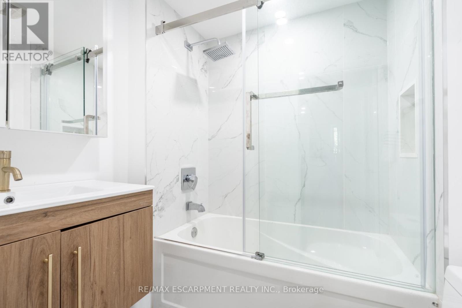 69 Highway 8, Hamilton, Ontario  L9H 4V1 - Photo 28 - X12725322