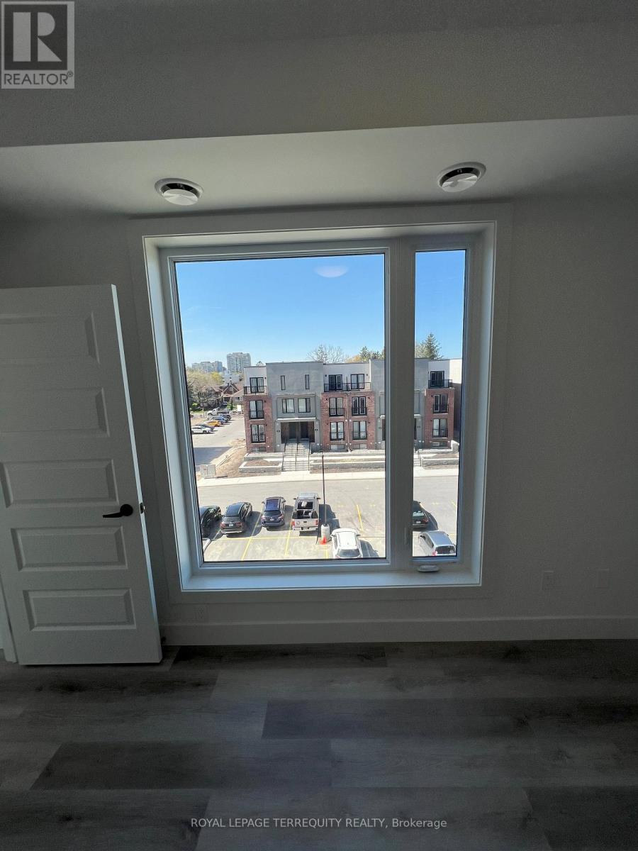 416 - 107 Roger Street, Waterloo, Ontario  N2J 0G3 - Photo 9 - X12725350