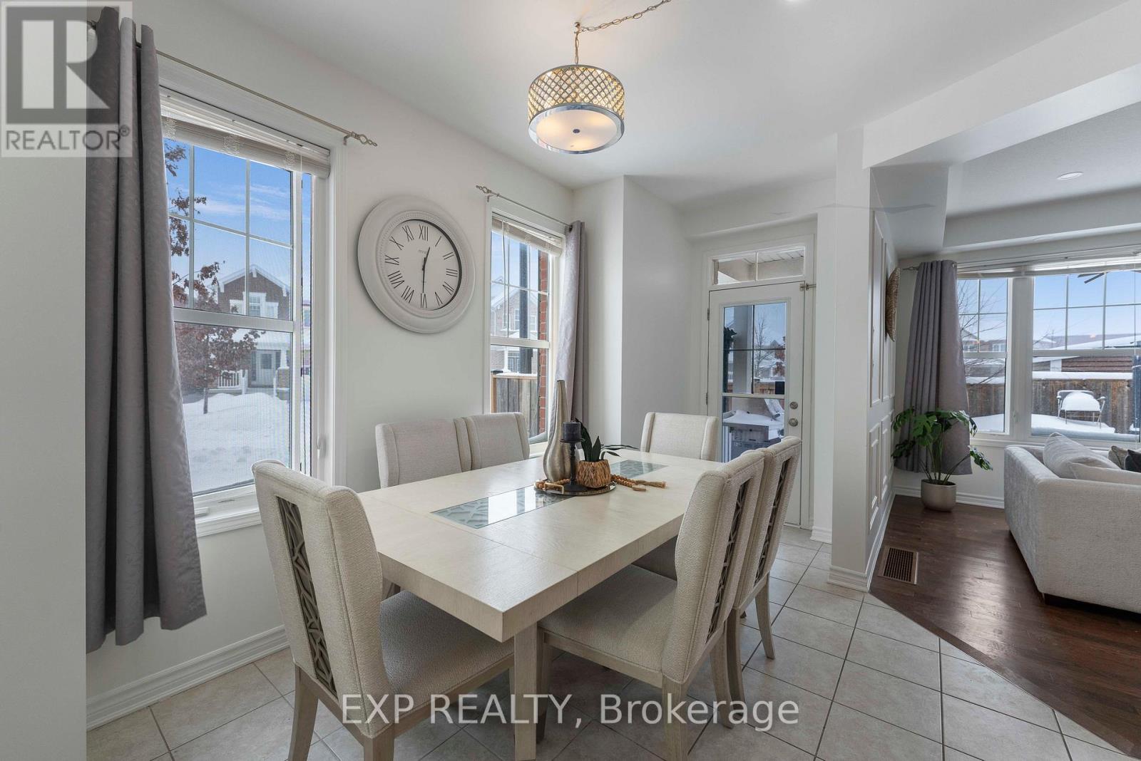 203 Grovehill Crescent, Kitchener, Ontario  N2R 0K9 - Photo 15 - X12725380