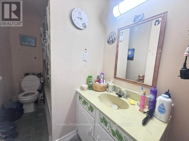 4908 St. Lawrence Avenue, Niagara Falls, Ontario  L2E 3Y3 - Photo 4 - X12725432