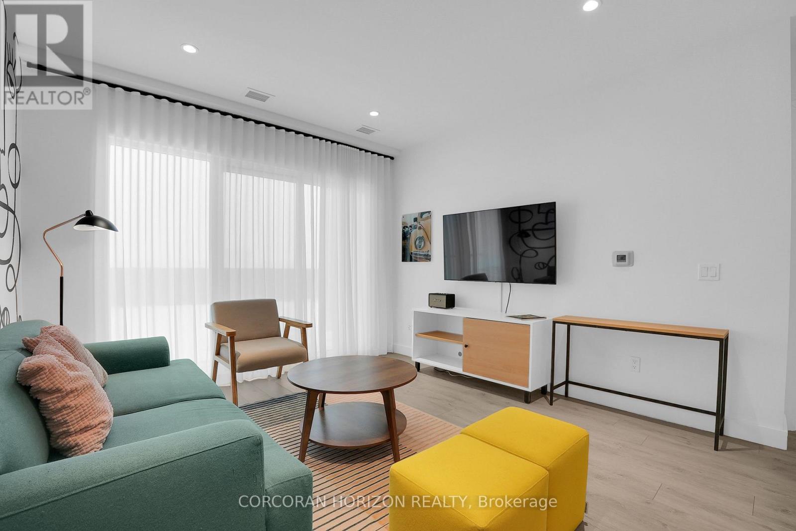 605 - 15 Glebe Street, Cambridge, Ontario  N1S 2L8 - Photo 6 - X12725482