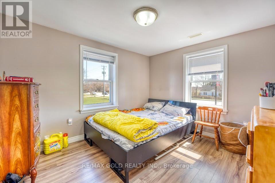 794 London Road, Sarnia, Ontario  N7T 4Y1 - Photo 23 - X12725496