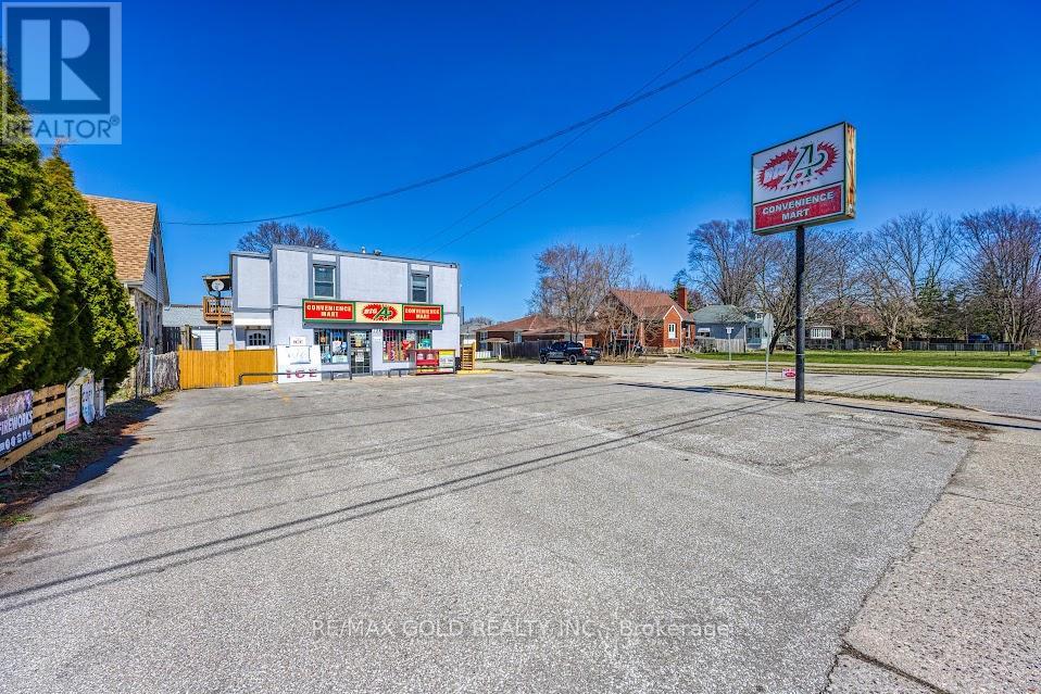 794 London Road, Sarnia, Ontario  N7T 4Y1 - Photo 6 - X12725496