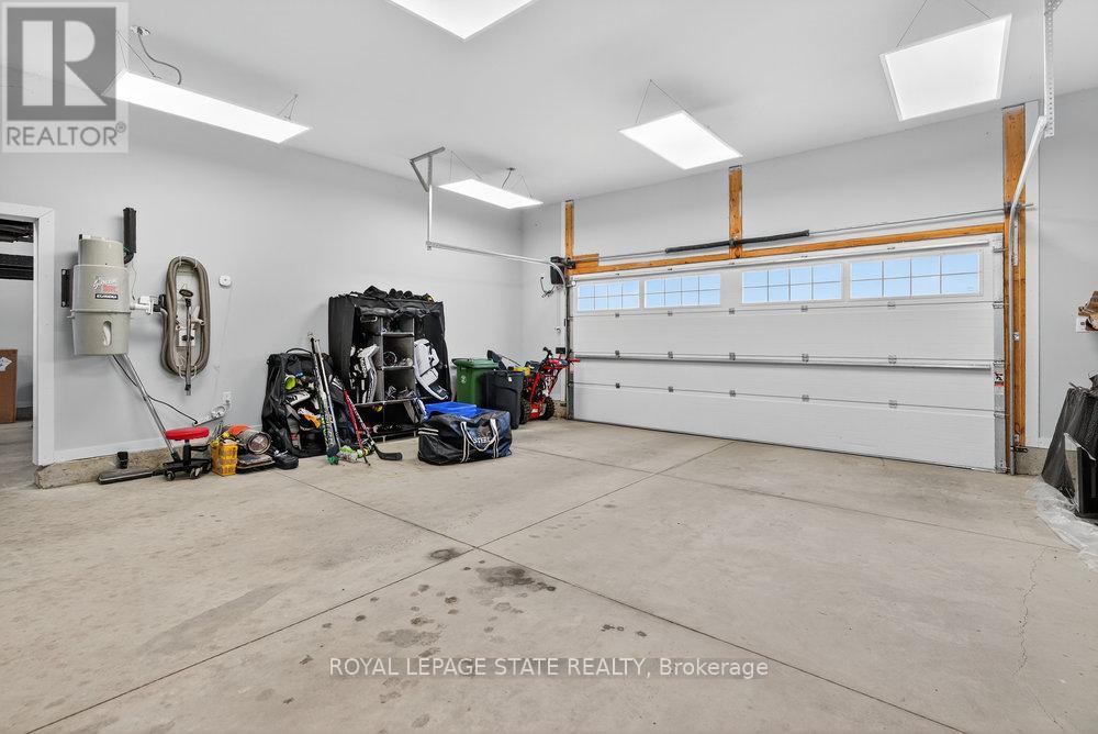 74 Green Mountain Road E, Hamilton, Ontario  L8G 4N4 - Photo 24 - X12725500