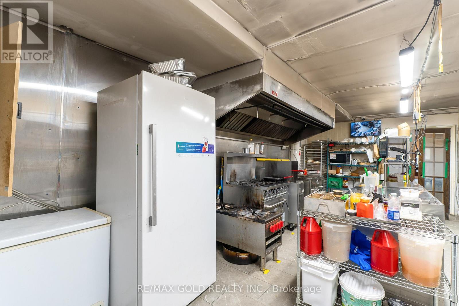 5899 Main Street, Niagara Falls, Ontario  L2G 5Z7 - Photo 19 - X12725510