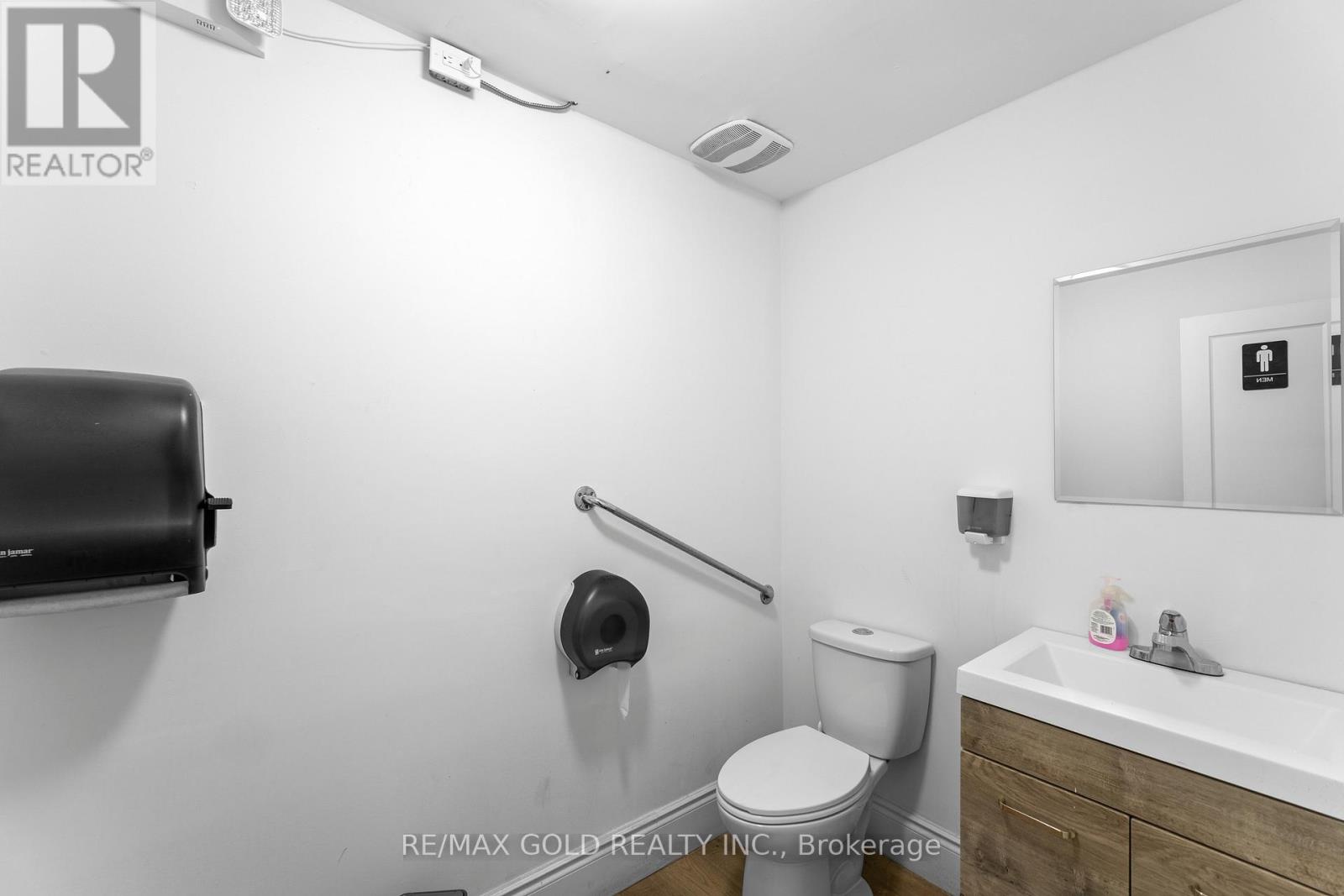 5899 Main Street, Niagara Falls, Ontario  L2G 5Z7 - Photo 22 - X12725510