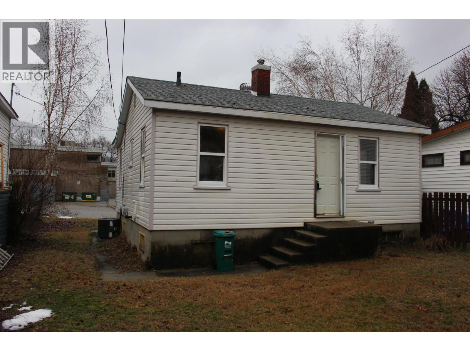 1540 Mcbeth Street, Trail, British Columbia  V1R 1Z4 - Photo 4 - 10373728