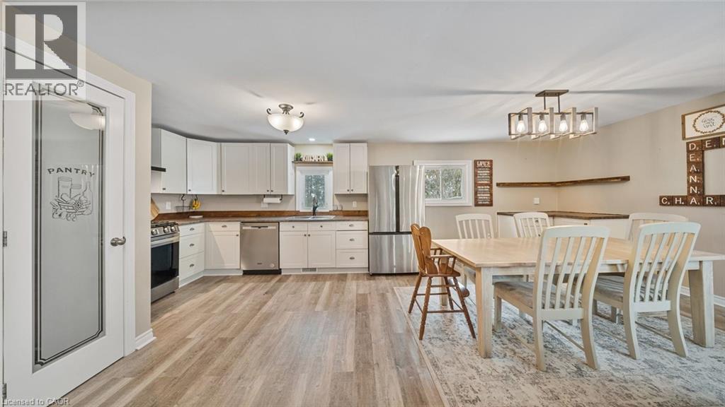 95 Brantford Road, Delhi, Ontario  N4B 2W5 - Photo 3 - 40797913