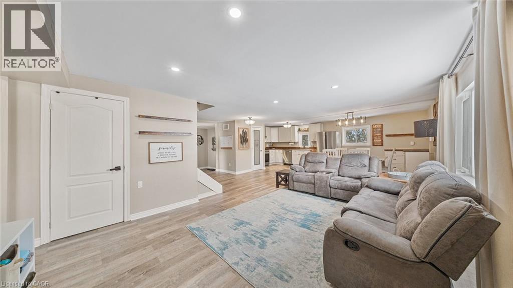 95 Brantford Road, Delhi, Ontario  N4B 2W5 - Photo 8 - 40797913