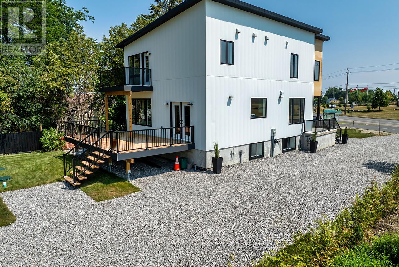 Lower - 2246 Highway 2 S, Clarington, Ontario  L1C 3K7 - Photo 4 - E12725552