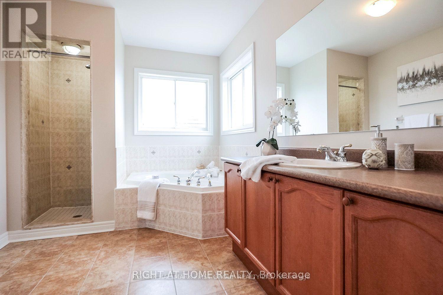 64 Chimney Hill Way, Scugog, Ontario  L9L 2E1 - Photo 14 - E12725610