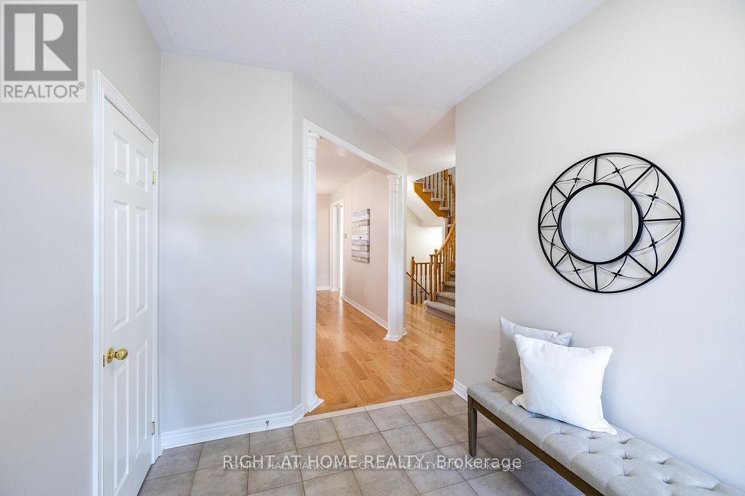 64 Chimney Hill Way, Scugog, Ontario  L9L 2E1 - Photo 3 - E12725610