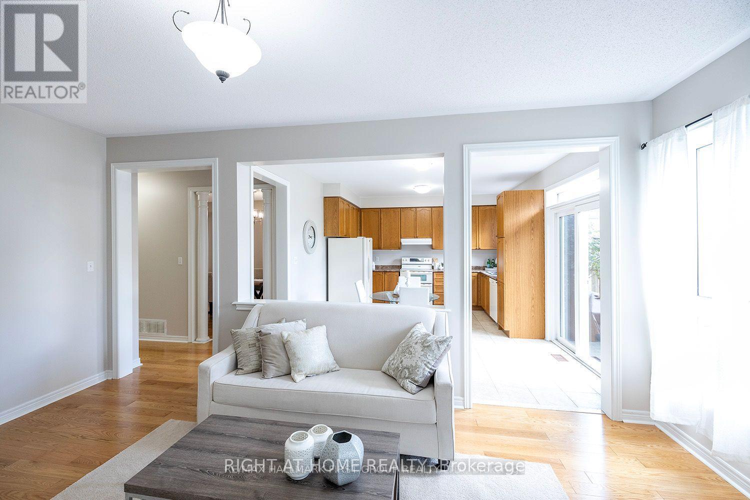 64 Chimney Hill Way, Scugog, Ontario  L9L 2E1 - Photo 7 - E12725610