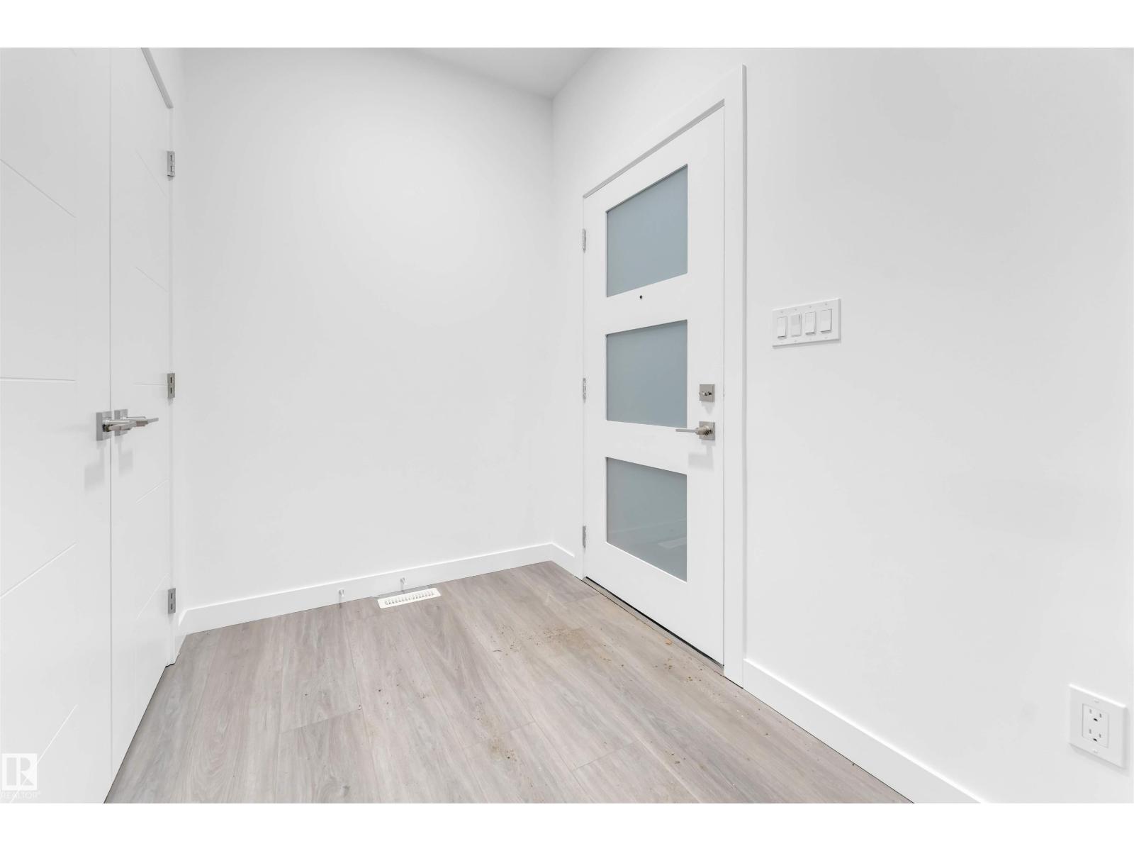 444 Crystal Creek Link, Leduc, Alberta  T9E 0X5 - Photo 4 - E4470507