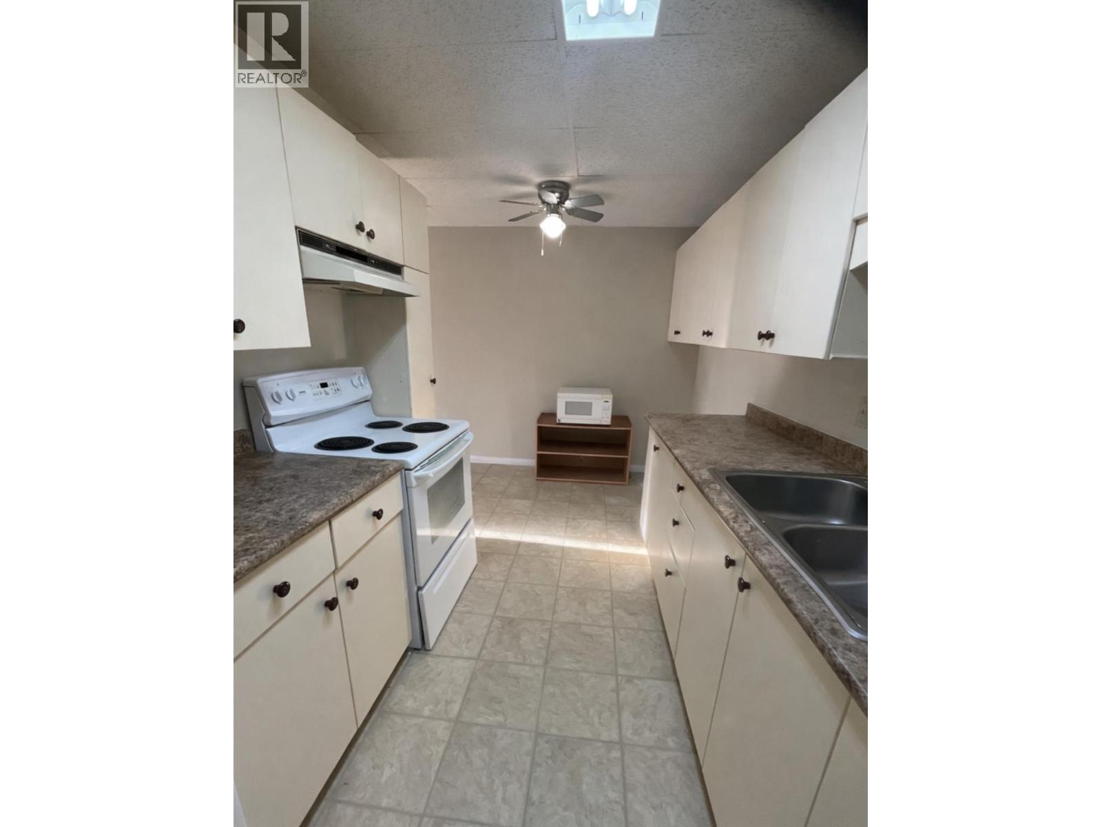 1410 Penticton Avenue Unit# 208 Penticton Photo 2