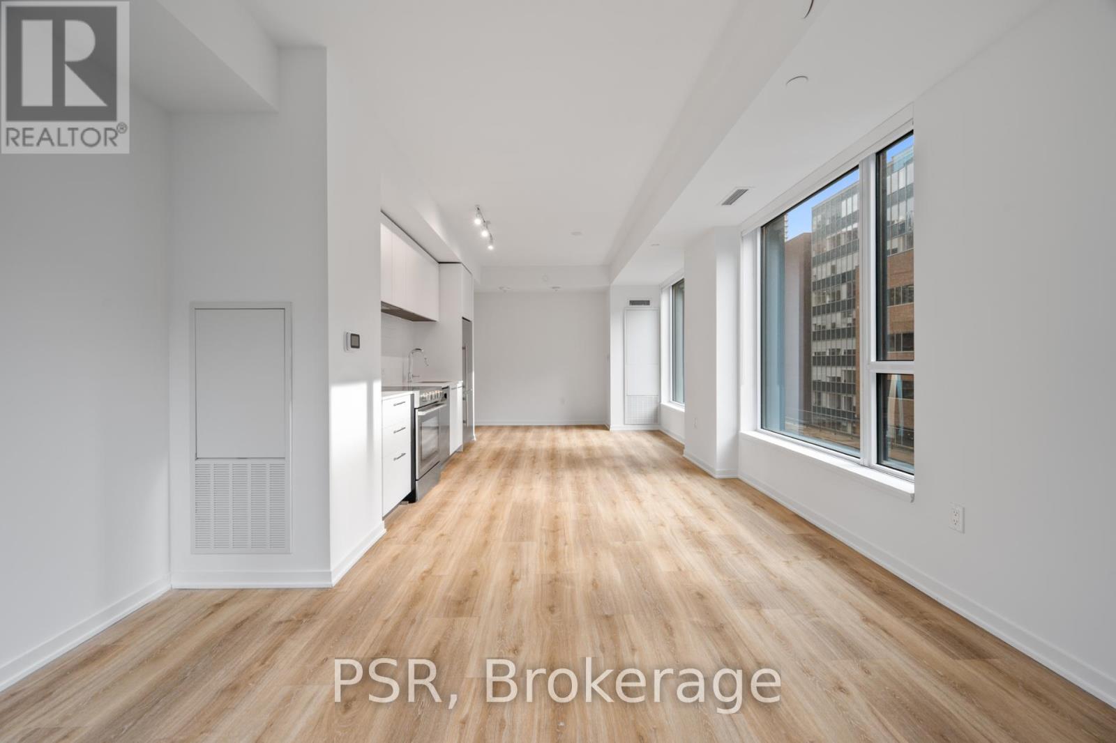 610 - 101 Roehampton Avenue, Toronto, Ontario  M4P 2W2 - Photo 6 - C12706454