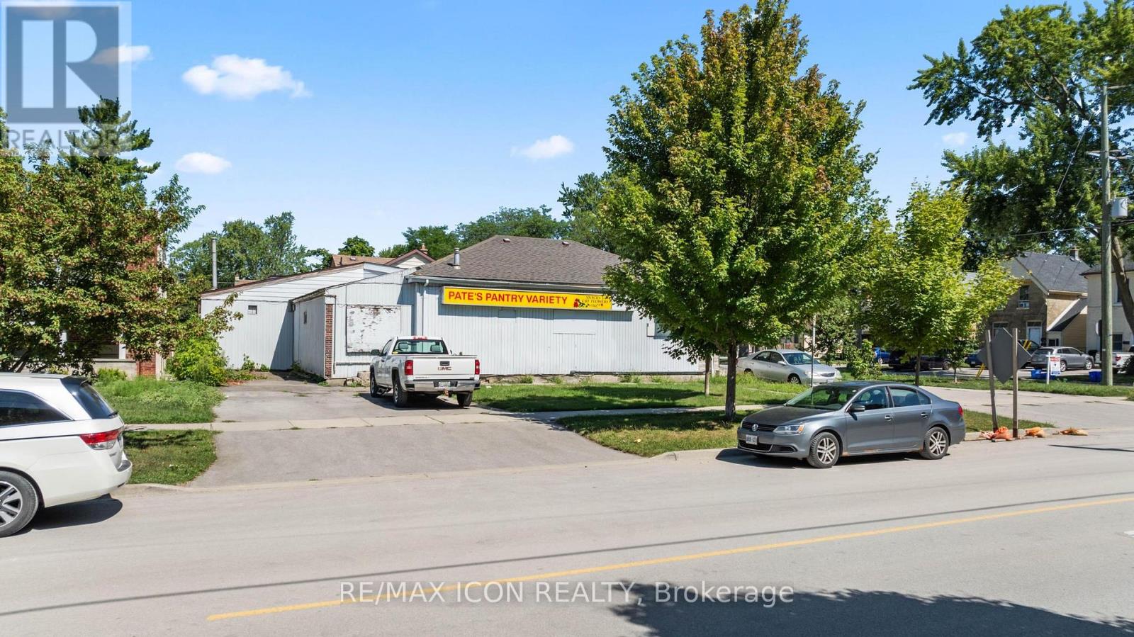 131 Waterloo Street, London East, Ontario  N6B 2M7 - Photo 1 - X12725524